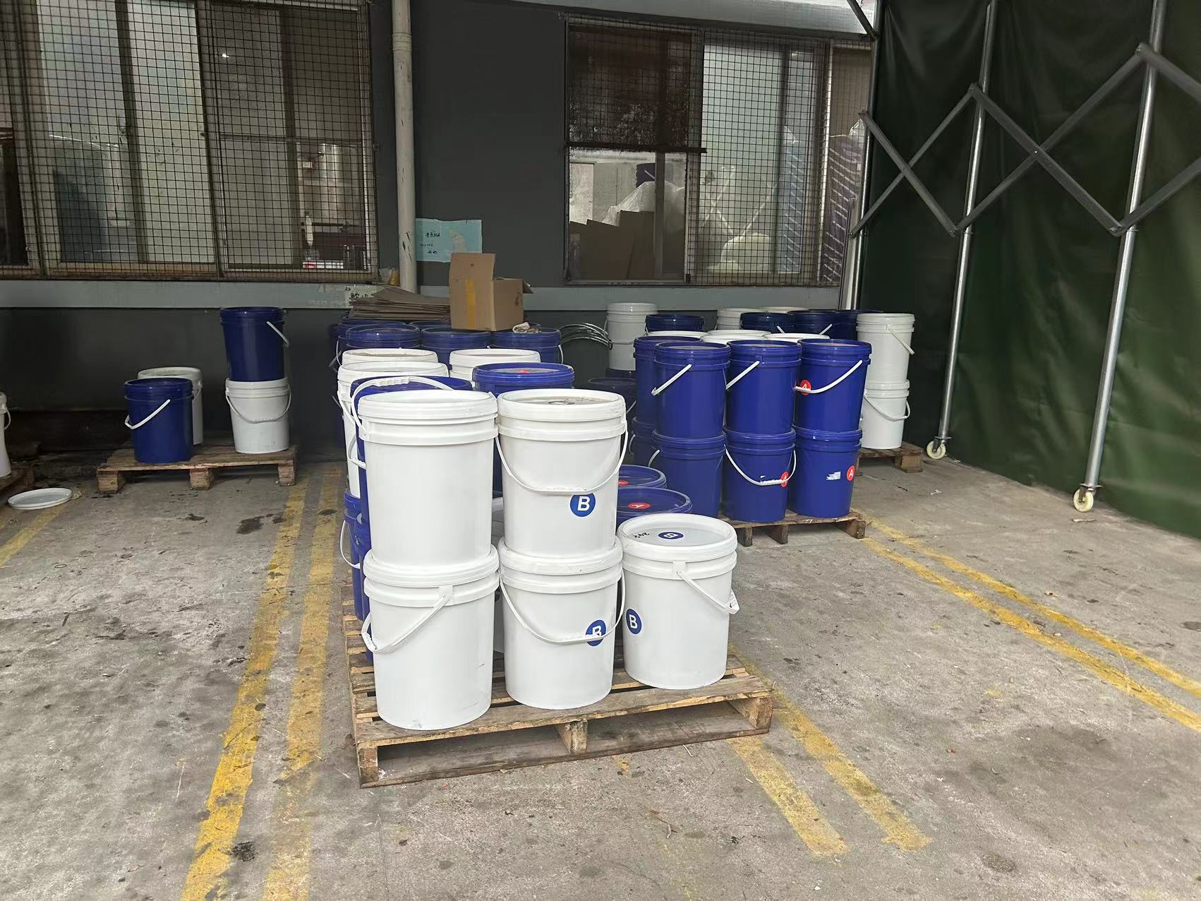 復(fù)合材料專用硅膠選擇有妙招，速來圍觀！